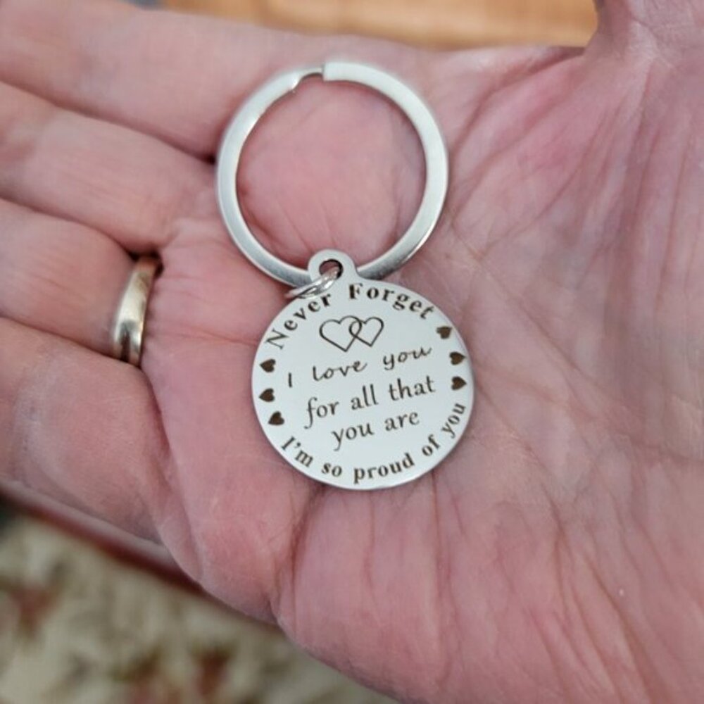 Never Forget I Love You Keychain Stainless Steel Bag Charm Keyring OS New - Picture 6 of 9